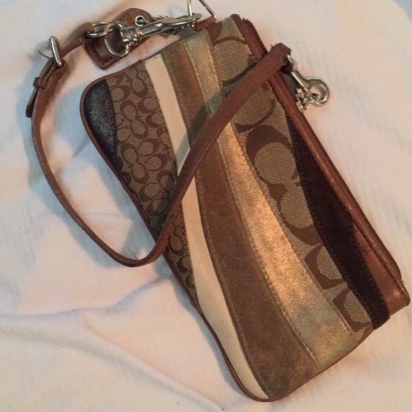 Coach Handbags - Vintage Coach Multi Color Fabric Leather Wristlet